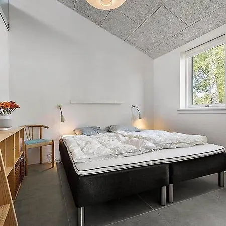8201-knebel-nykjaersvej-22-b Feriehus *